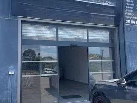 local commercial à vendre