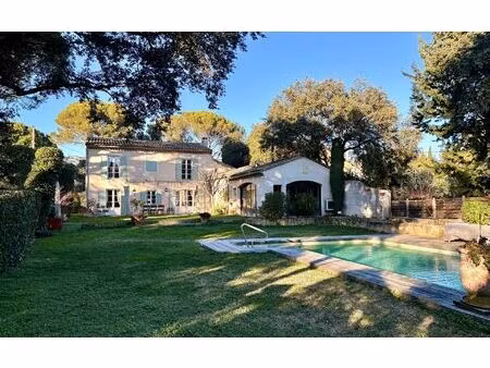 maison villeneuve-lès-avignon 210.35 m² t-7 à vendre  911 000 €