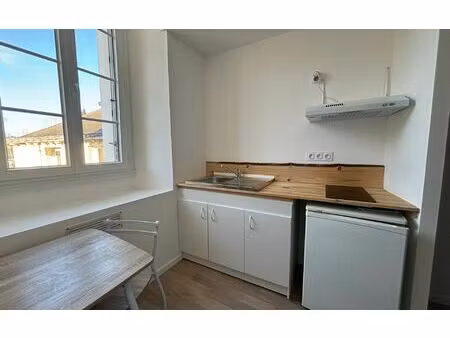 location appartement  21.48 m² t-2 à châteaubriant  553 €