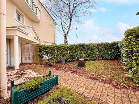appartement t2 avec jardin privatif emplacement idéal proc