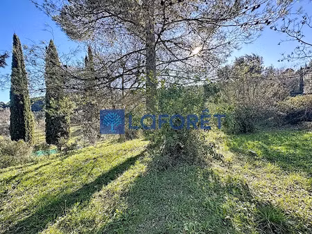 vente terrain 550 m² à draguignan (83300)  120 000 €