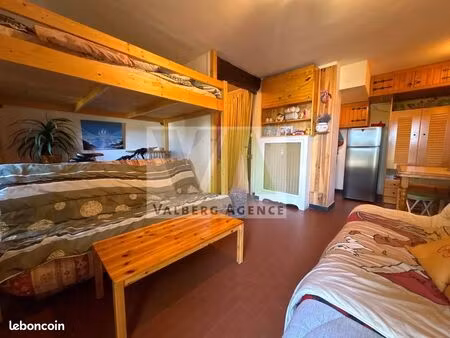 studio 1 pièce 23 m²