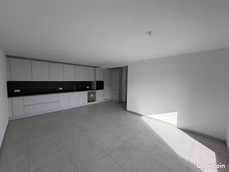 appartement 3 pièces 67 m²