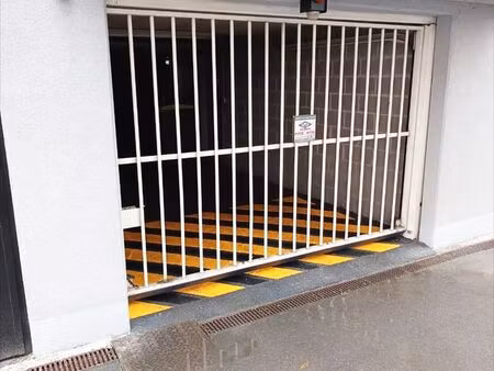 parking sous sol sécurisé clos saint sylvain