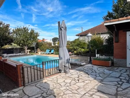 grande maison traditionnelle