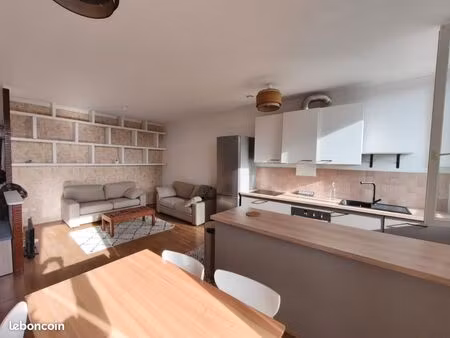 t4 duplex sous prefecture