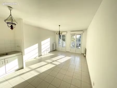 appartement 3 pièces 54 m²
