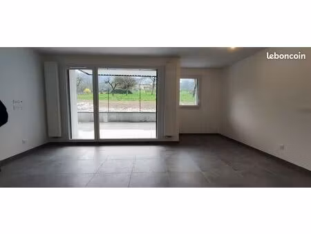 appartement t2 45m² terrasse