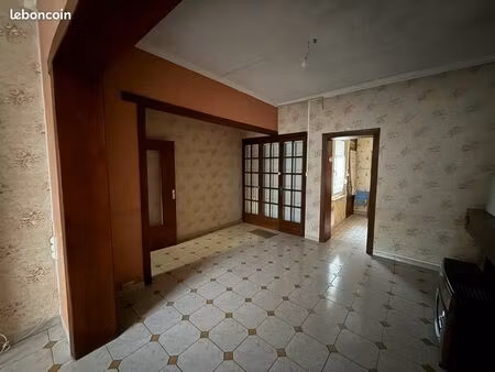 maison rénovée- 2 chambres carvin quartier calme