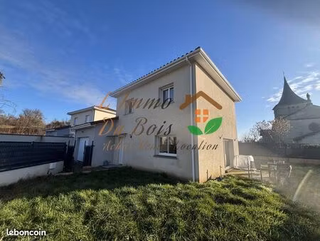 villa 5 pièces 92 m²