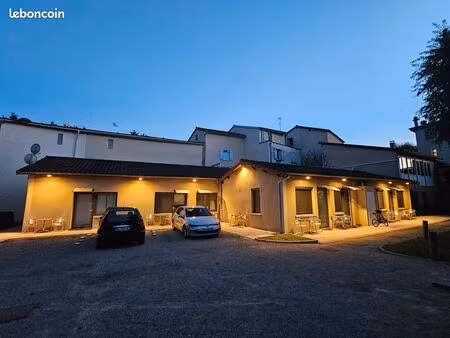 studio meublé au centre ville