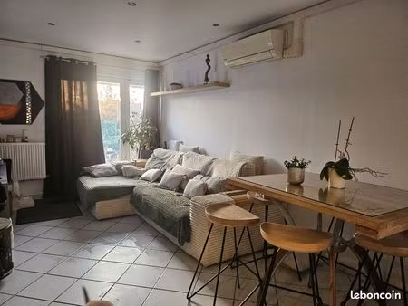 petite maison avec jardinet