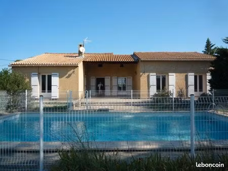 villa 200 m2 avec piscine au pont du gard