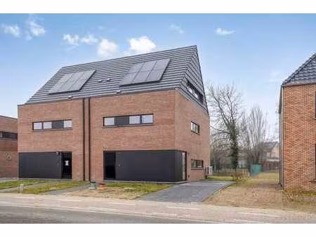 moderne en energiezuinige nieuwbouwwoning te koop!