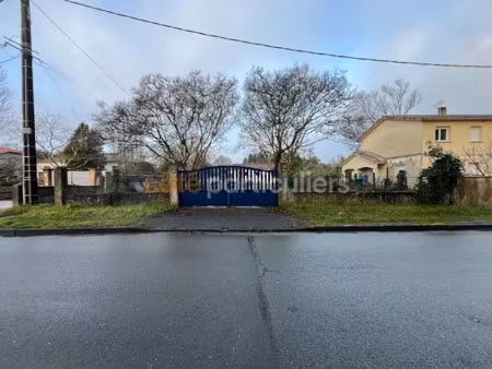 vente terrain 1022 m² à blanquefort (33290)  240 000 €