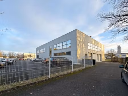 vente locaux professionnels à olivet (45160)  380 000 €