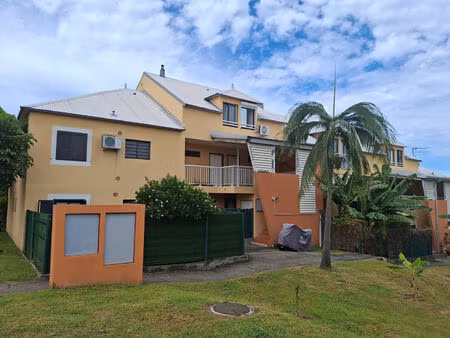 appartement t3 duplex - centre-ville de la plaine saint-paul