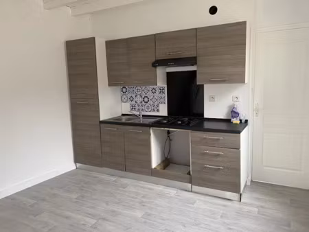 vente immeuble 5 pièces 130 m² à gond-pontouvre (16160)  187 250 €