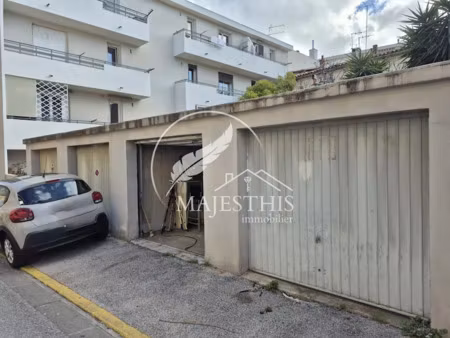 vente parking 14.5 m² à toulon (83000)  25 000 €