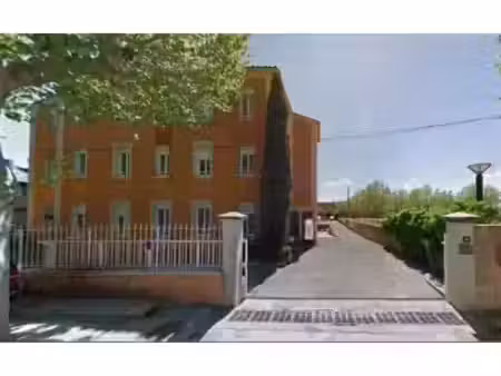 vente locaux professionnels 30 pièces 918 m² à puget-ville (83390)  990 000 €