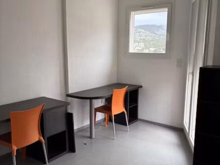 location meublée appartement 1 pièce 23 m² à corte (20250)  490 €