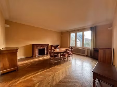 vente maison à douarnenez (29100) : à vendre / 231m² douarnenez