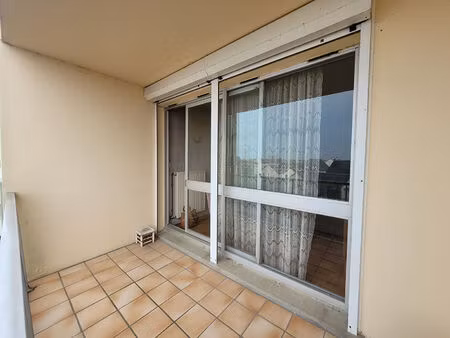 appartement 4 pièce(s) 80 m2 avec garage de 16m².