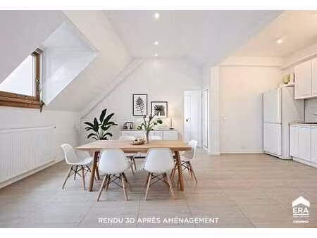 appartement 3 chambres à rénover – grand-place de nivelles