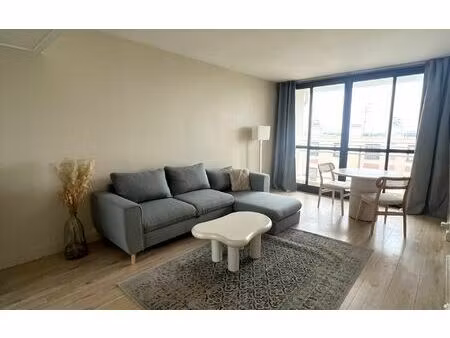 location appartement  m² t-3 à rungis  1 300 €