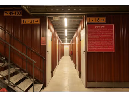 location parking 8 m² à meyrargues (13650)  145 €