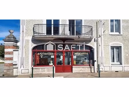 local commercial de 50m² à bourgneuf en retz