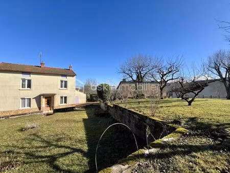 maison ancienne de caractère – fort potentiel – vue dégagée