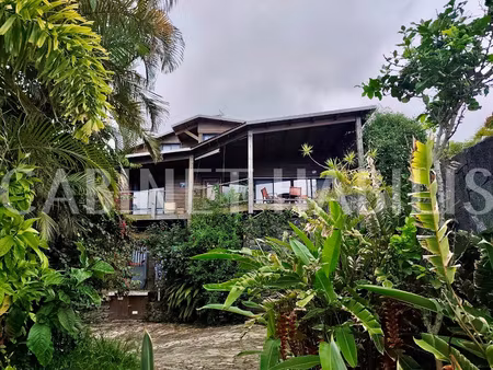 a vendre - villa meublee t3-4 + studio - 188 m2 environ - le