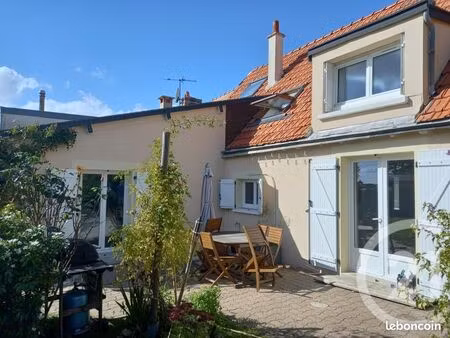 maison 4 pièces 81 m²