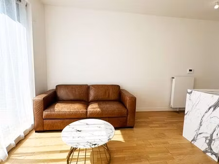 2 pièces 38 m² + balcon 9 m² velizy villacoublay