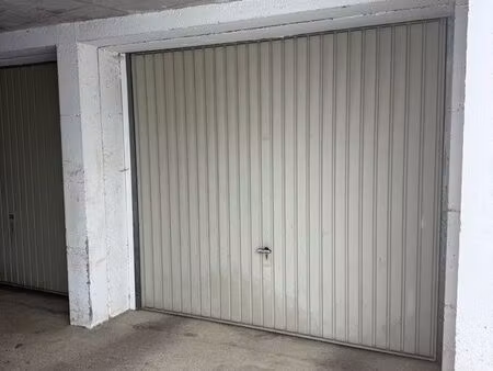 garage fermé à louer – cordon (74)