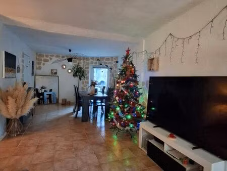 maison à vendre de 140 m² a névian
