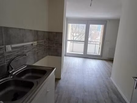 appartement 4 pièces 90 m²