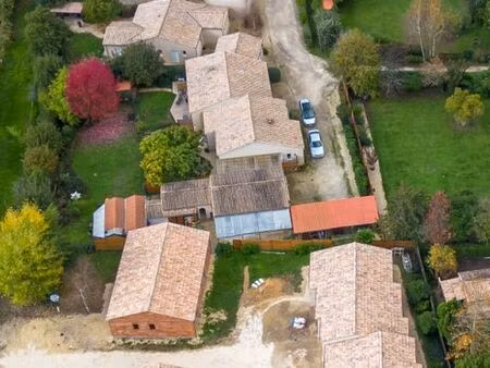 maison a louer dans un village pour les seniors actifs de plus de 55 ans