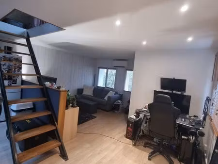 studio 38m² comme un f2 à mery sur oise (95) + chambre en mezzanine (10 min/cergy)