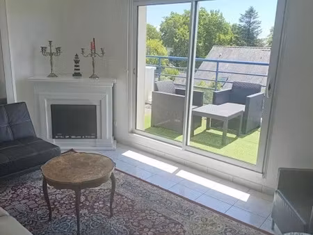 location meublée appartement 3 pièces 65 m² à saint-nazaire (44600)  1 400 €