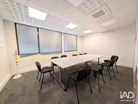 location locaux professionnels 22 m² à horbourg-wihr (68180)  458 €