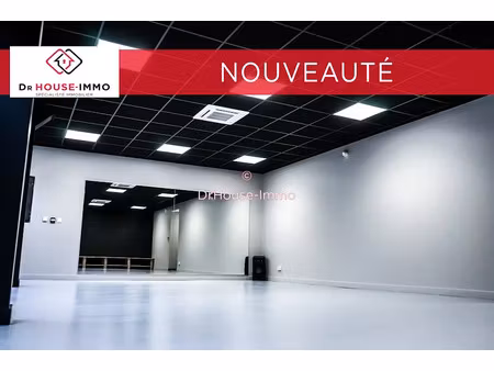 location locaux professionnels 90 m² à objat (19130)  1 130 €