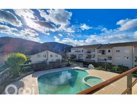 appartement le beausset 28 m² t-2 à vendre  150 000 €