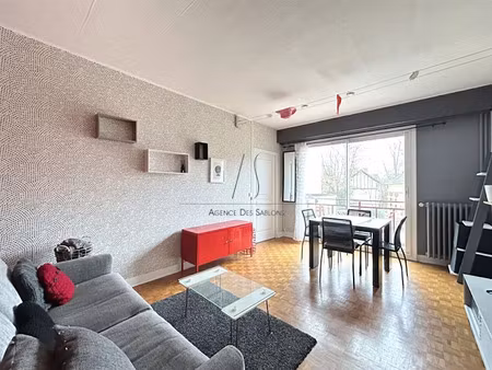 location meublée appartement 2 pièces 44 m² à le vésinet (78110)  1 199 €