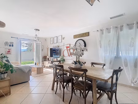 maison 3 faces de 454 m2 de parcelle et 100 m2 habitable ( m