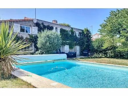 maison saint-rogatien m² t-6 à vendre  599 000 €