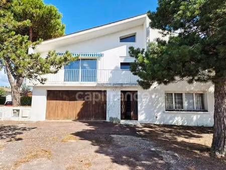 vente maison à royan (17200) : à vendre / 170m² royan