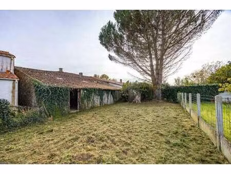 vente maison à mouzillon (44330) : à vendre / 150m² mouzillon