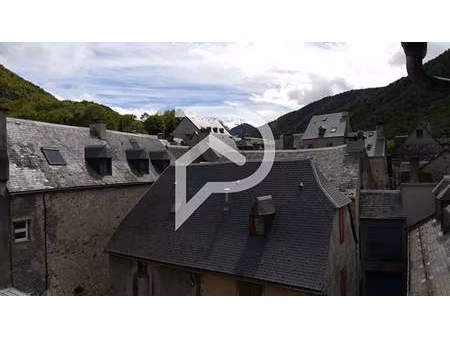 arreau - maison début xixème -11 pièces